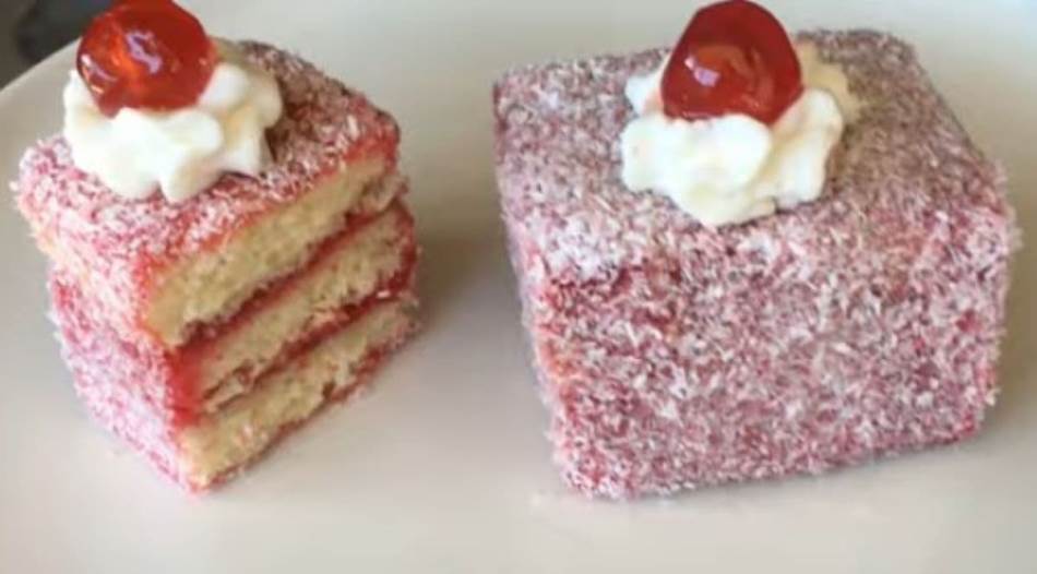 Cupavci-sa-jagodama.jpg