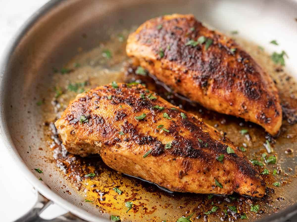 Chicken-Breast-Pan-side.jpg